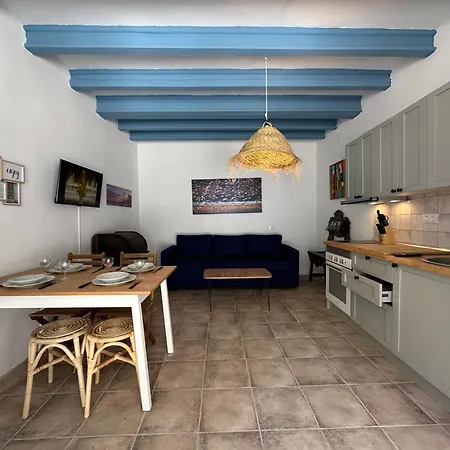 Son De Mar Rotas Cerca De Javea 3 Aptos De 1 2 Y 3 Llebeig Saona Y Benita